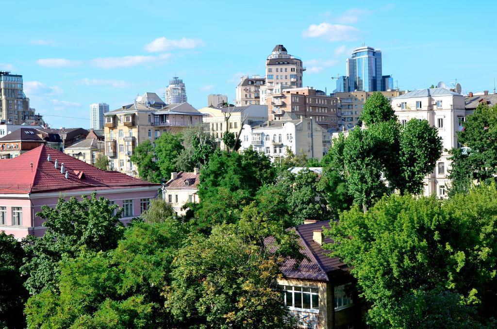 Diplomat Aparthotel Kiev Luaran gambar